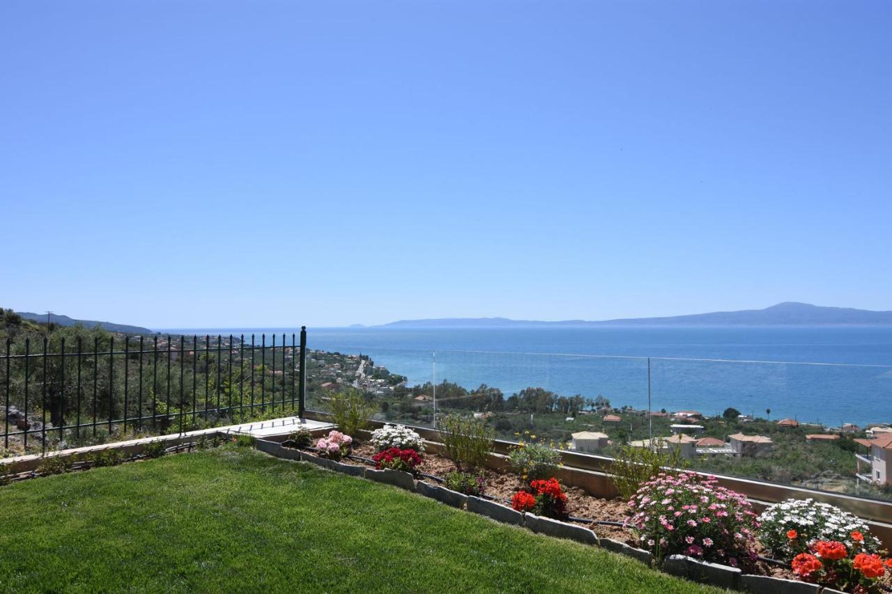 Villa Dafni - Infinite Sea Vistas With Private Pool كالاماتا المظهر الخارجي الصورة