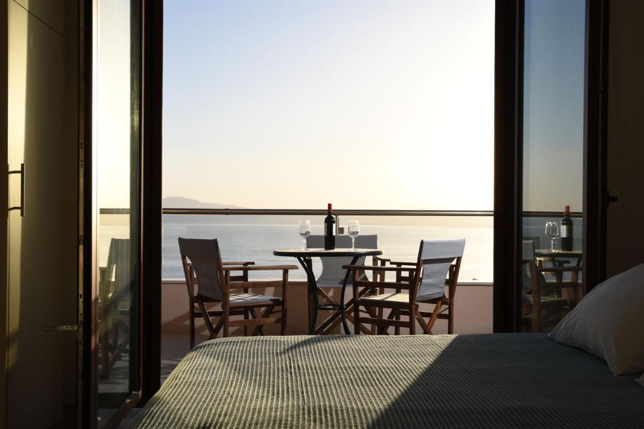 Villa Dafni - Infinite Sea Vistas With Private Pool كالاماتا المظهر الخارجي الصورة